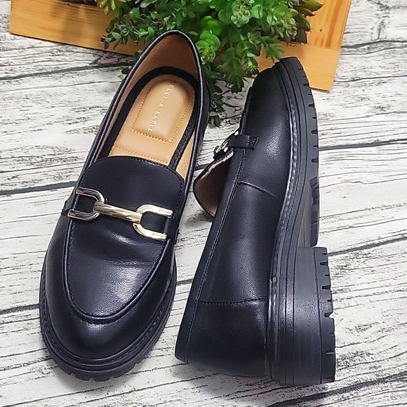 Kelly & Katie Shoes - Kelly & Katie Loafers, Size 9.5